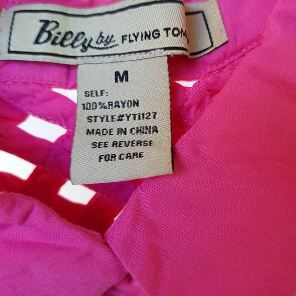 Women's Sleeveless Button Down Pink Top - Picture 3 of 4